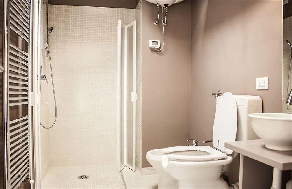 Be Happy Residence Lecco Hotel